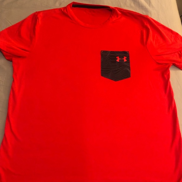 under armour pocket tee